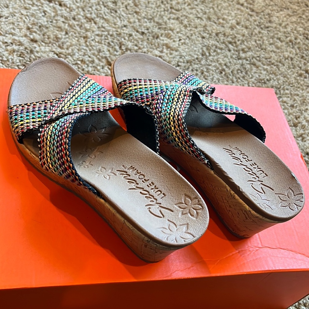 Skechers sandals